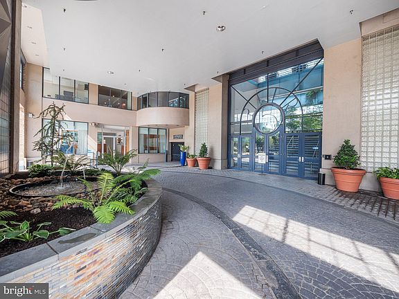 2nd image of 7 N Christopher Columbus Blvd #215