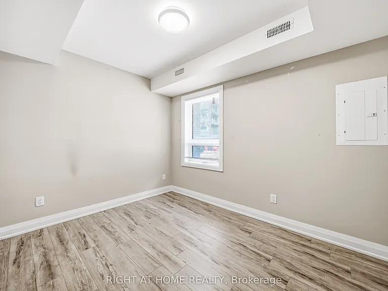 31 Alma Ave #1 — Photo 6