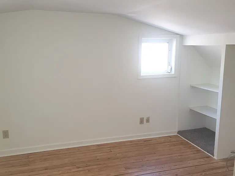 625 Southwood Rd — Photo 15