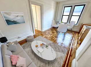 3020 Buhre Ave #2F, Bronx, NY 10461