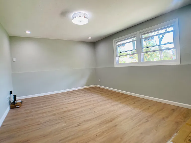 2113 Folkstone Rd — Photo 20