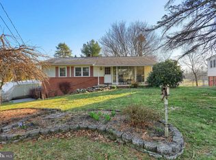 302 McLand Rd, Mount Holly Springs, PA 17065