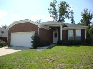 1655 Donham Dr, Mobile, AL 36618