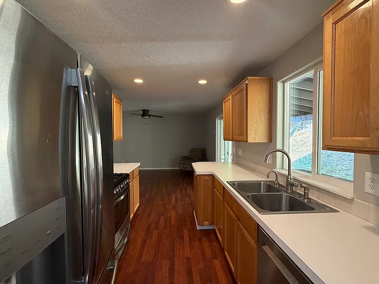 5408 Lark St SE — Photo 4