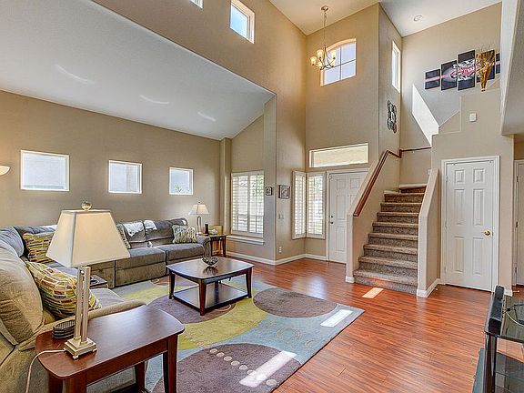 5th image of 3316 Wild Blossom Dr