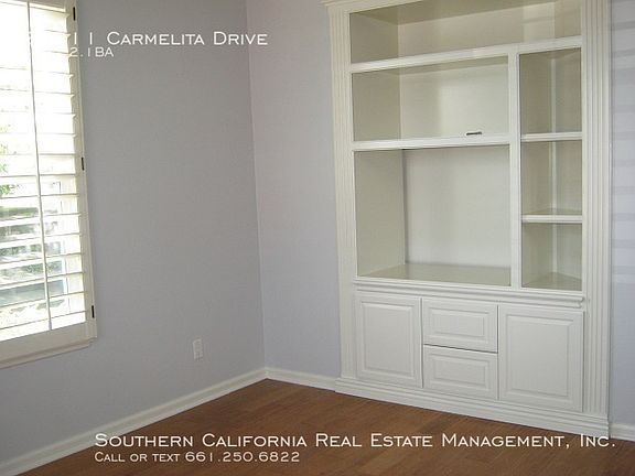 5th image of 27011 Carmelita Dr