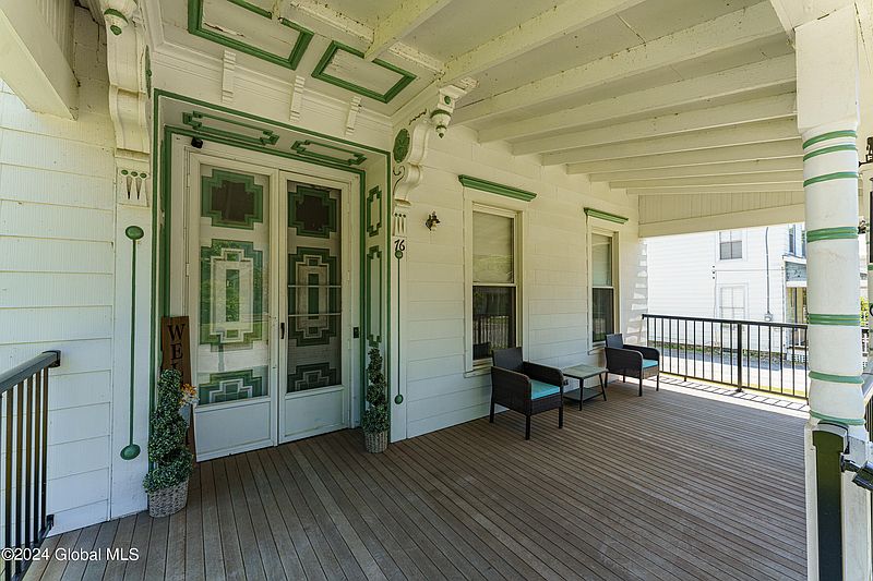 3rd image of 76 Pleasant Avenue
