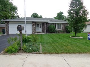 409 N Julian St, Thornton, IL 60476