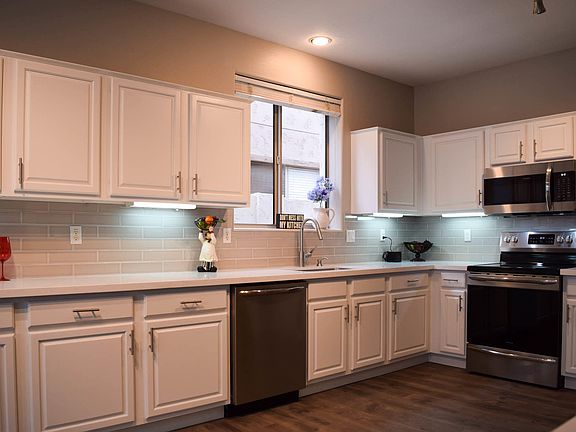 5th image of 4815 E Michigan Ave