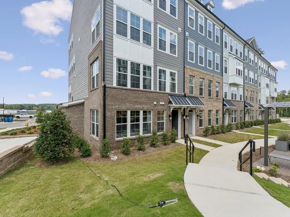 414 Gaston Park Ln #100, Wake Forest, NC 27587