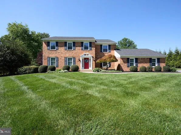 612 Normans Ln, Newark, DE 19711