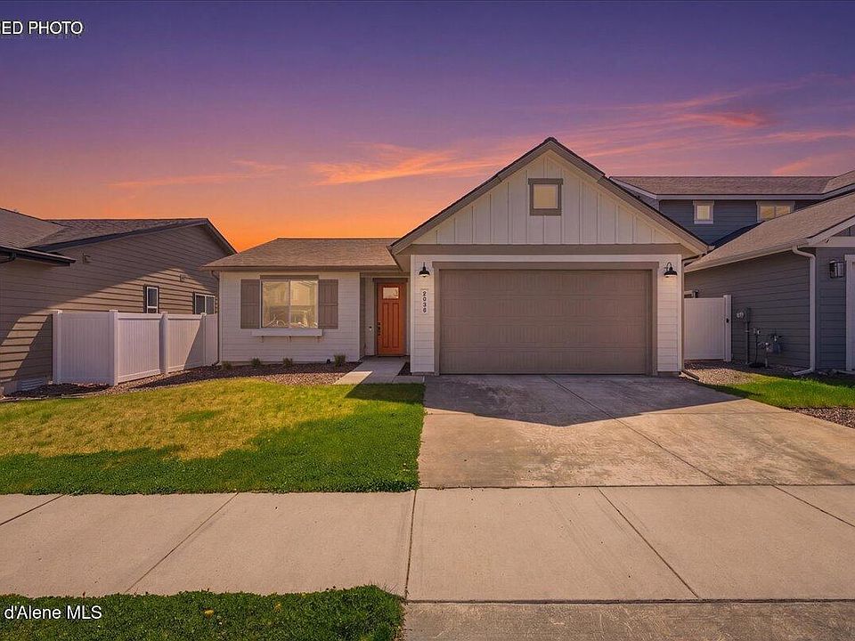 1st image of 4888 E Dorado Ave