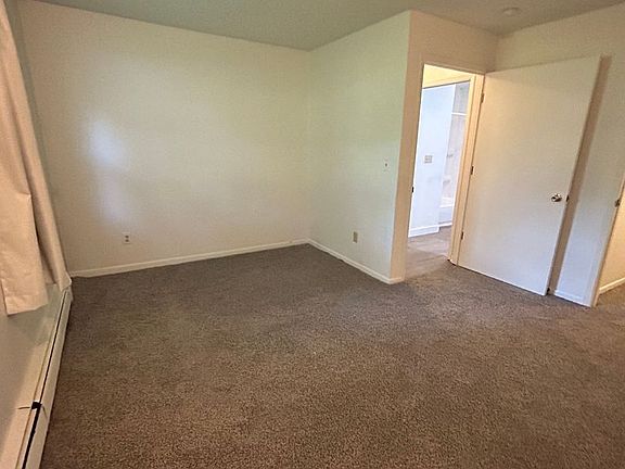 5th image of 4210 Knob Hill Dr #520255977