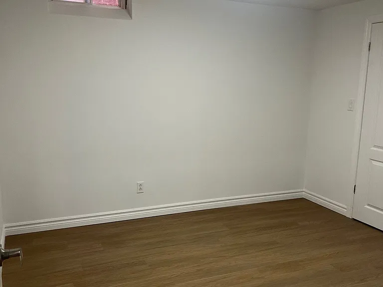 80 Pine Bough Mnr #BASEMENT — Photo 4