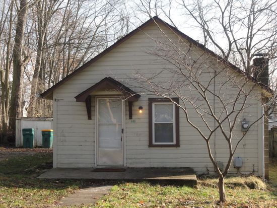 449 Troyer Ct, Wooster, OH 44691