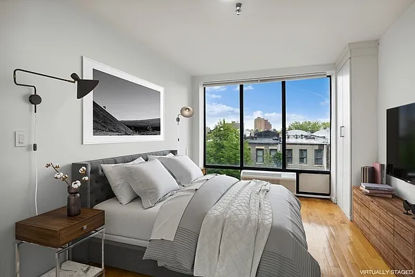Sold by Compass | media 6