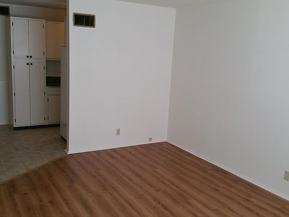3rd image of 4241 Lasata Dr APT B