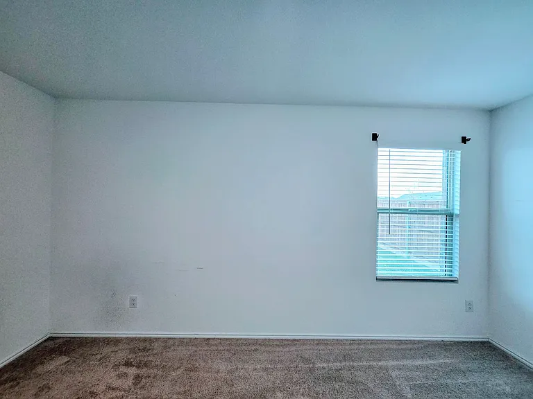 2828 Eppright Dr — Photo 8