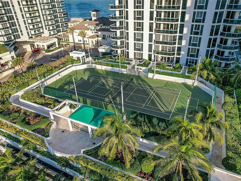 4775 Collins Ave #1806 — Photo 63