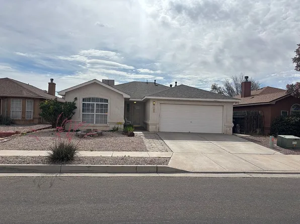2104 68th St NW, Albuquerque, NM 87120