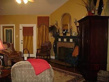 4th image of 12231 Villa Park Dr