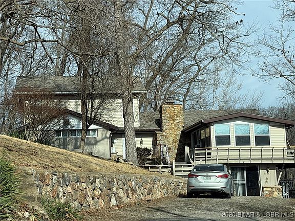 2nd image of 25097 Old Sante Fe Rd