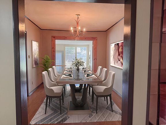 2nd image of 124 E Bethany Rd