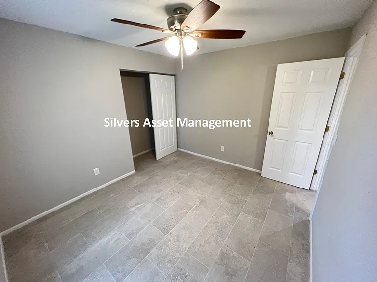 5026 30th St W #5026 — Photo 14