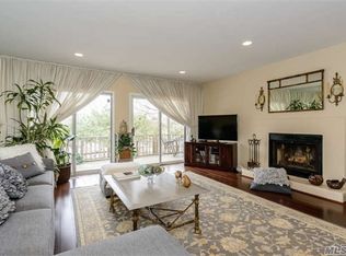 10 Highland Rd, Glen Cove, NY 11542