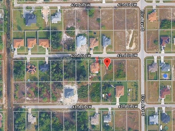 4th image of 2705 42nd St SW