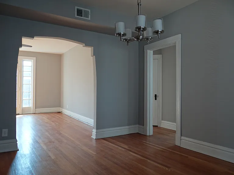 6243 Southwood Ave #3 — Photo 6