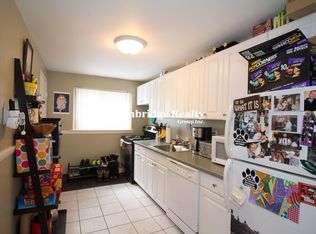 91 Chestnut St #1T, Brookline, MA 02445