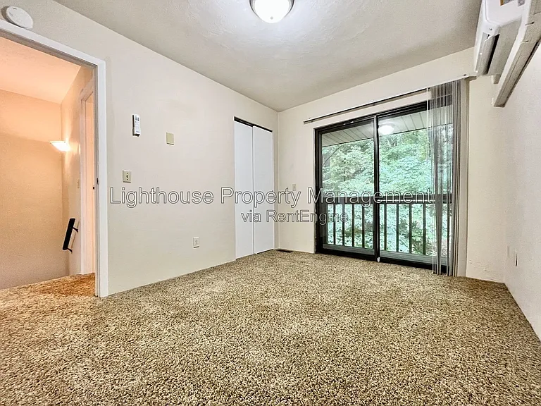 10375 Portage Rd — Photo 13