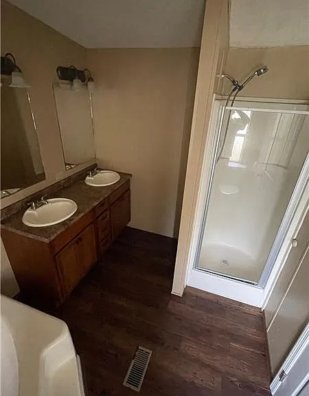 135 Dv Byrd Ln #29 — Photo 12