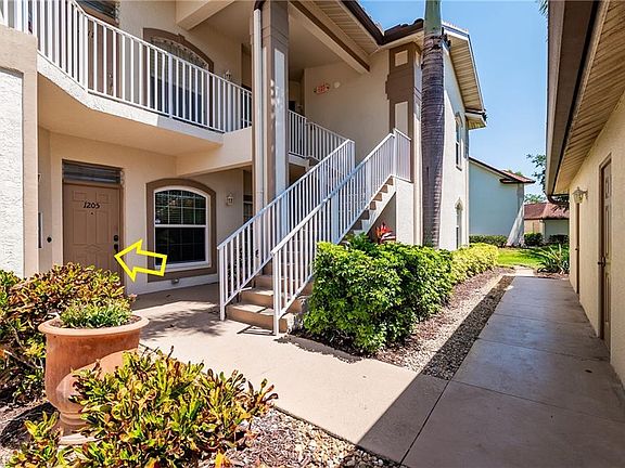 3rd image of 162 Newport DR #1205