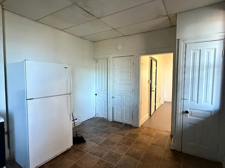 607 Chestnut St — Photo 6