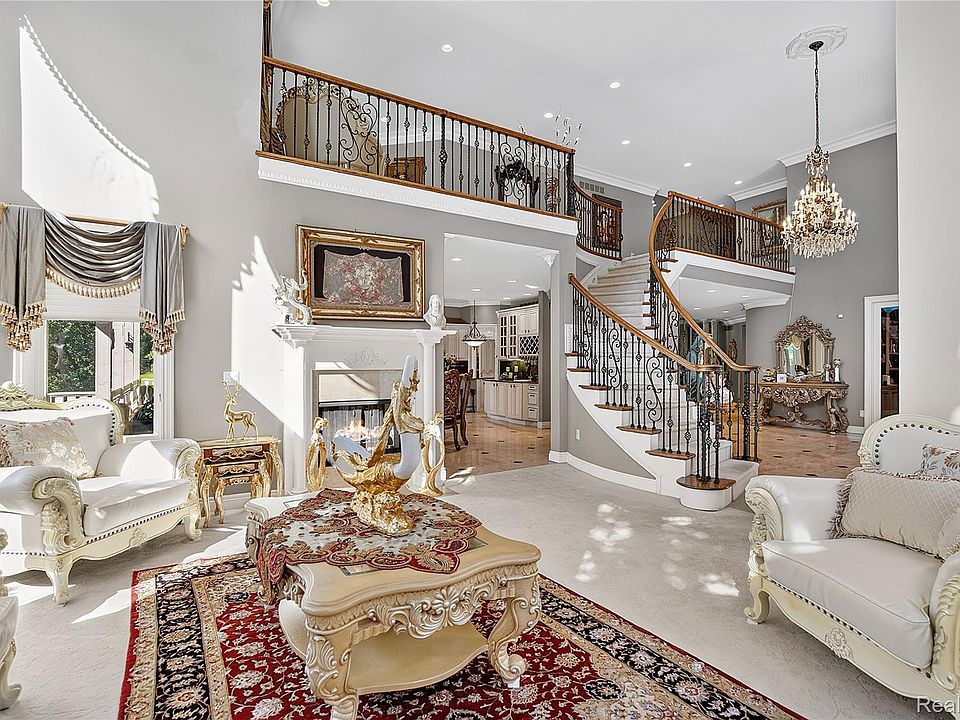6364 Golden Ln, photo 15
