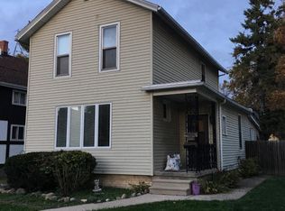 615 S 7th St, Watertown, WI 53094