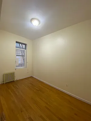 Rented by Oxford Property Group | media 9