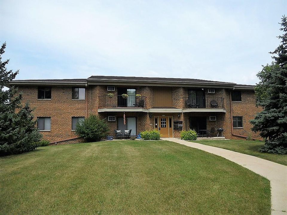 1st image of 4415 S Greenridge Cir #4415