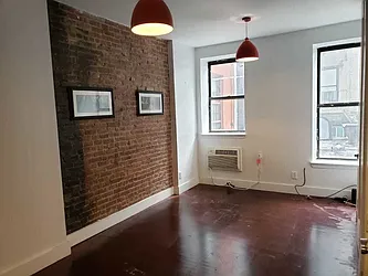 Rented by Cheskel Meisels, LREB