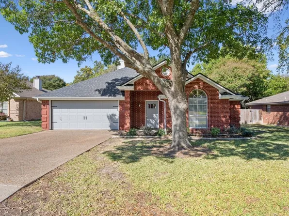 1815 Real Dr, Woodway, TX 76712
