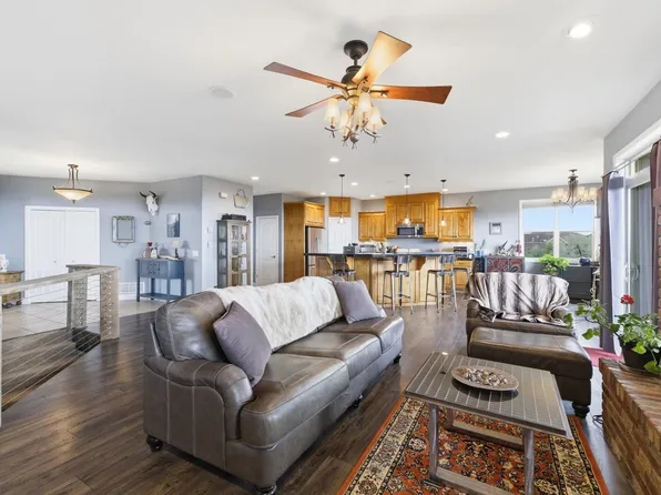 1084 Road 8, Powell, WY 82435