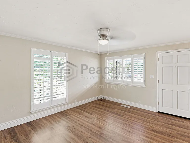 122 N N St #10 — Photo 9