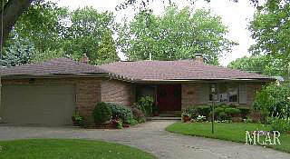 1st image of 5032 Robinwood St