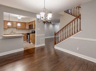 7 Woodrush Ct, Delran, NJ 08075