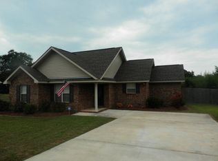 1727 Henderson Hwy, Troy, AL 36079