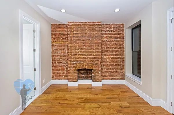 Rented by Next Door Realty NYC | media 4