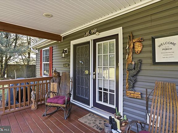 4th image of 139 Lakeview Dr