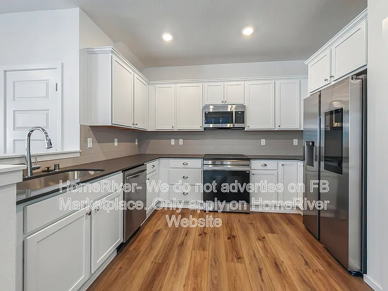 24814 E Coopers Hawk Ln — Photo 3